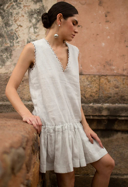 LINEN DRESS