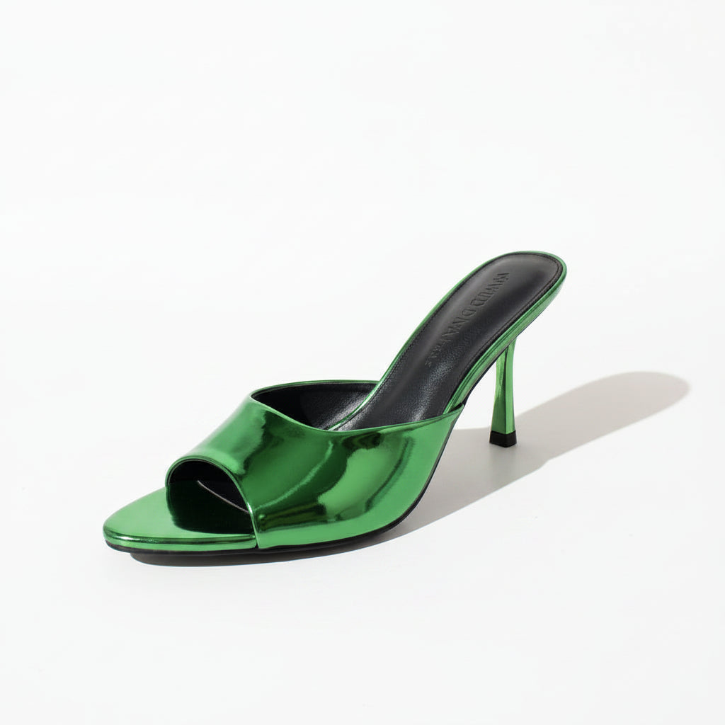 GREEN HEELS
