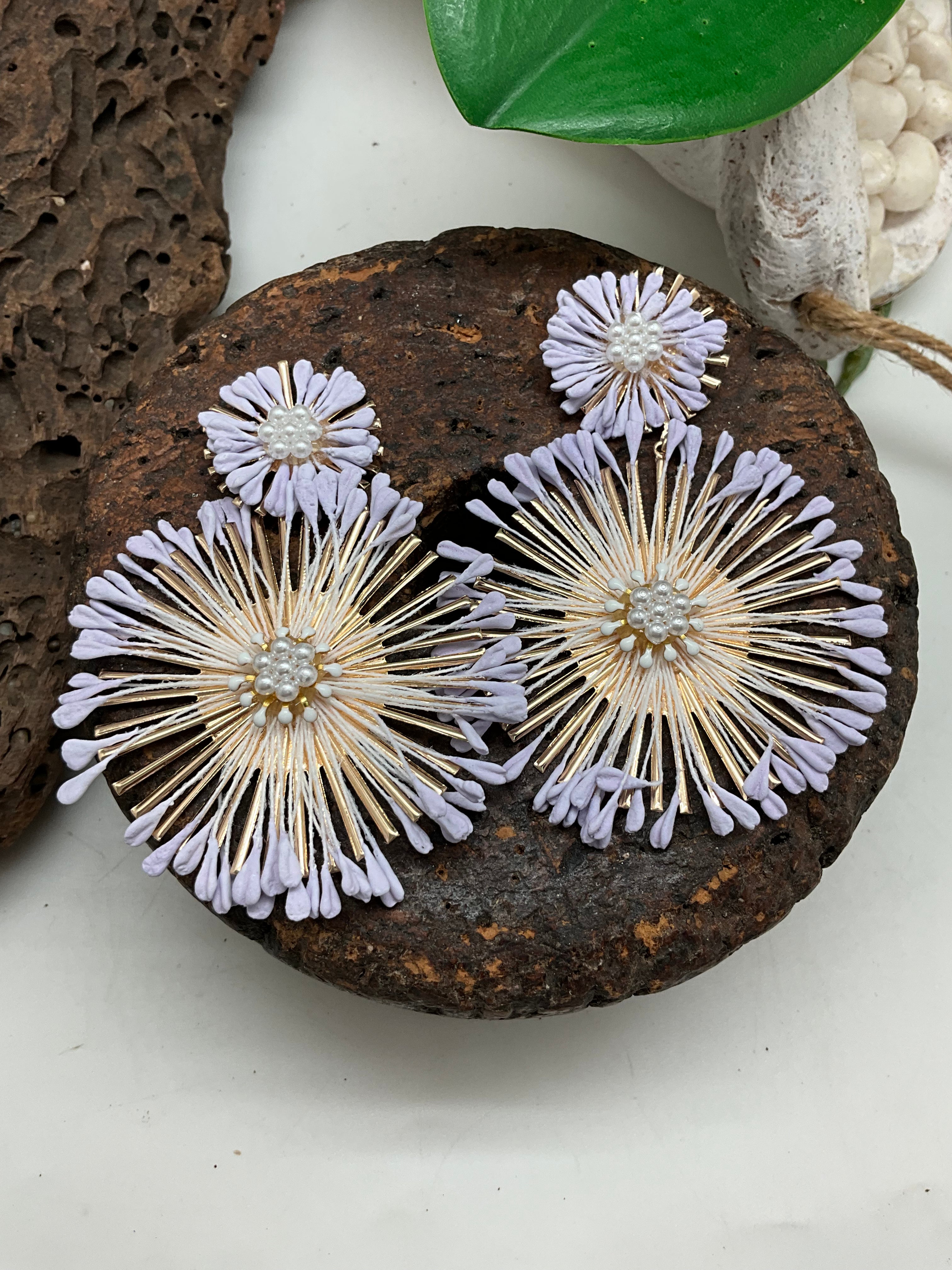 GOLDEN LAVENDER FLOWER EARRINGS