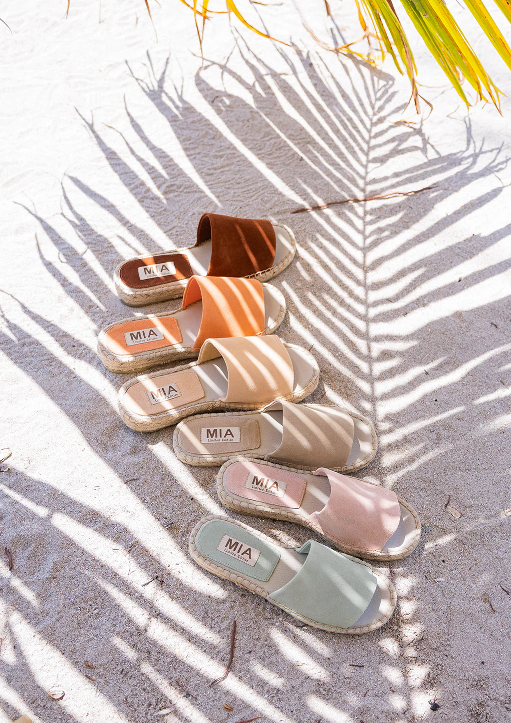 SAND SANDALS - Sax Style