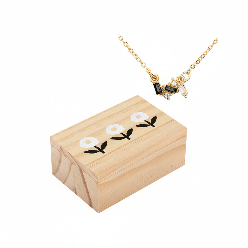 NEUTRAL FLOWER TRIO NECKLACE - Sax Style