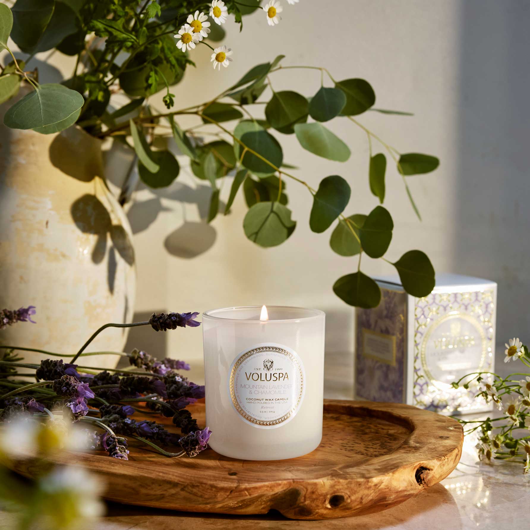 Mountain Lavender & Chamomile Classic Candle 9.5 OZ