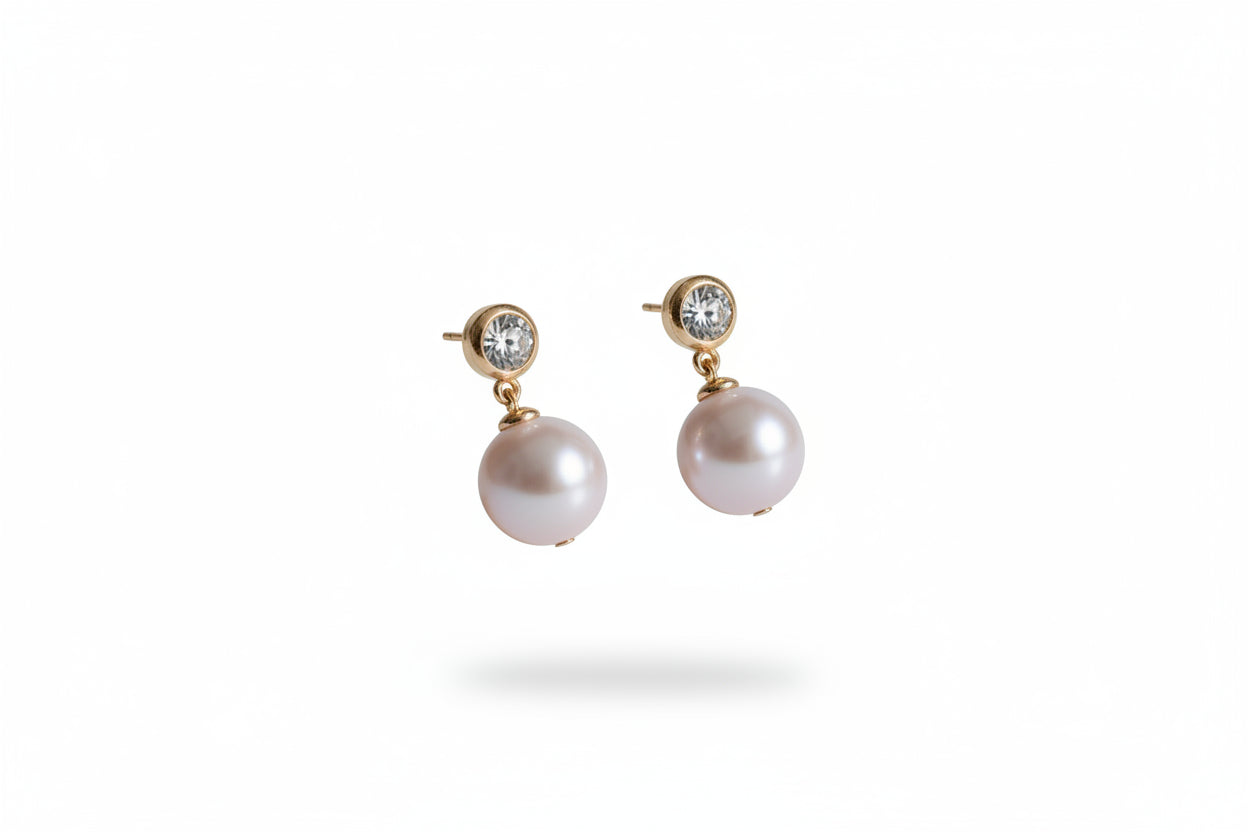 GOLDEN EARRINGS WITH PEARL