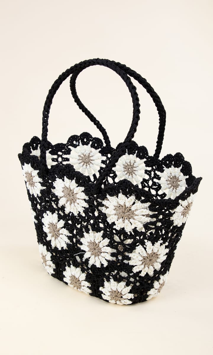 HAND KNITTED CROCHET DAISY TOTE  BAG
