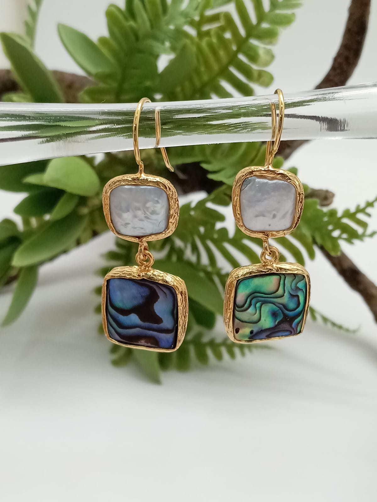 DAIRY ESSENCE EARRINGS