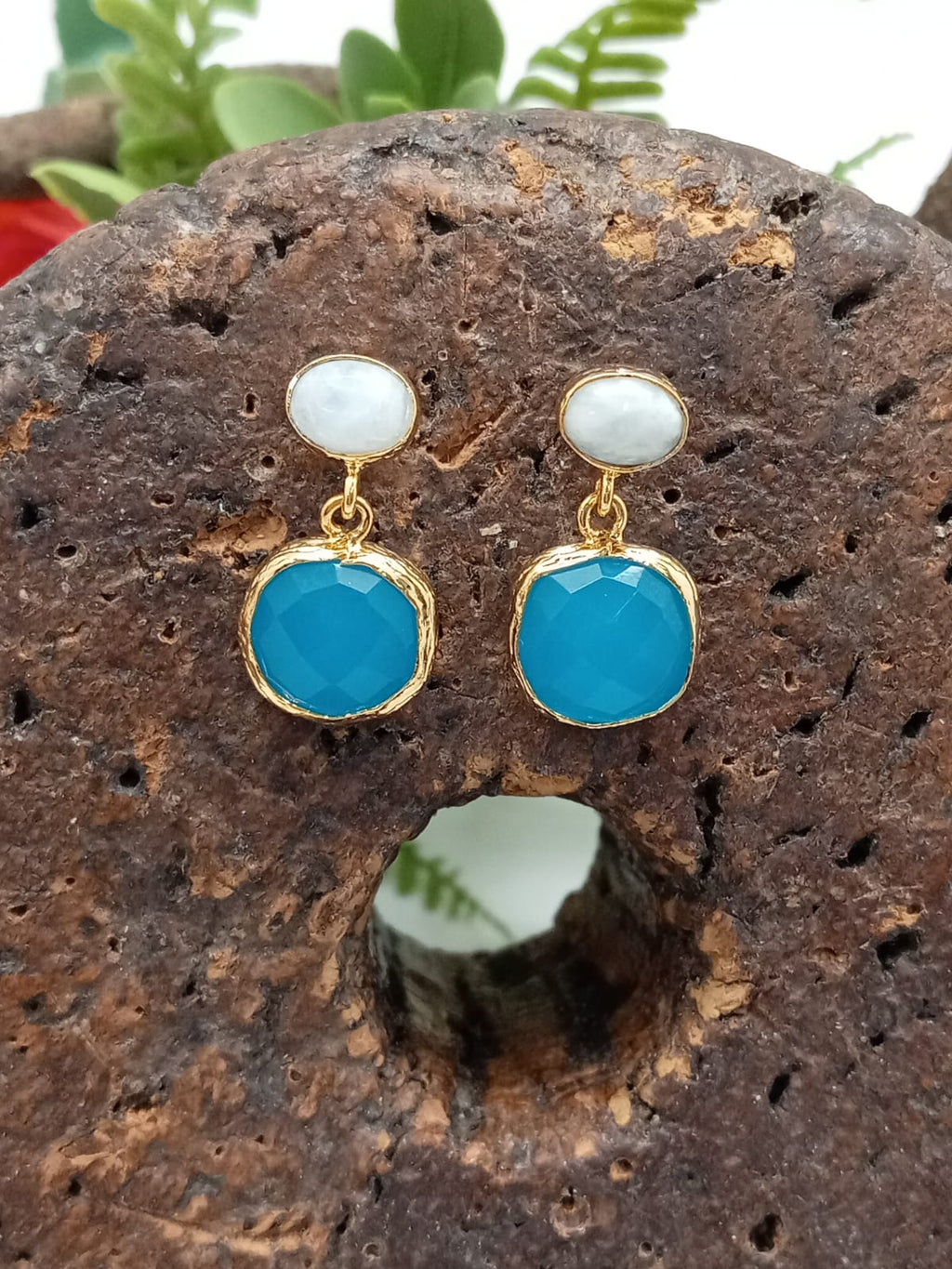 SECRET MINERAL EARRINGS