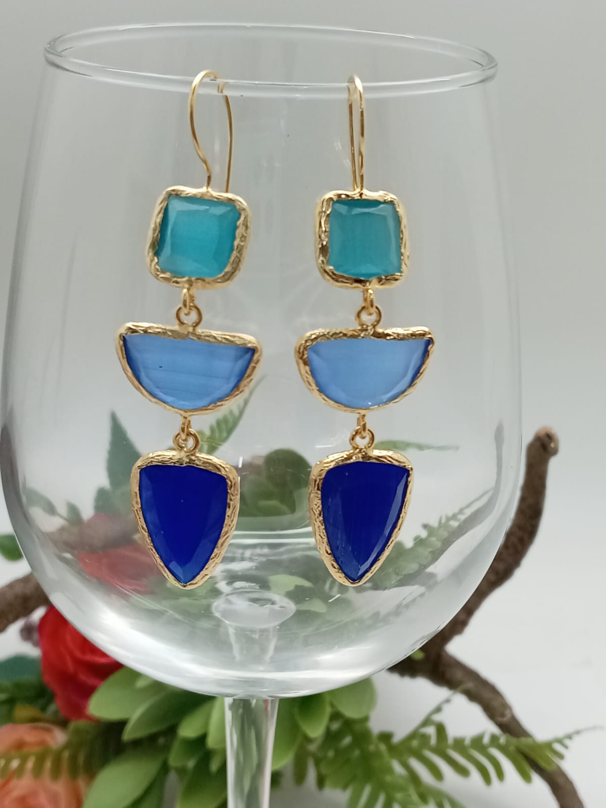DIVINE SPARKLE SHINNY  EARRINGS